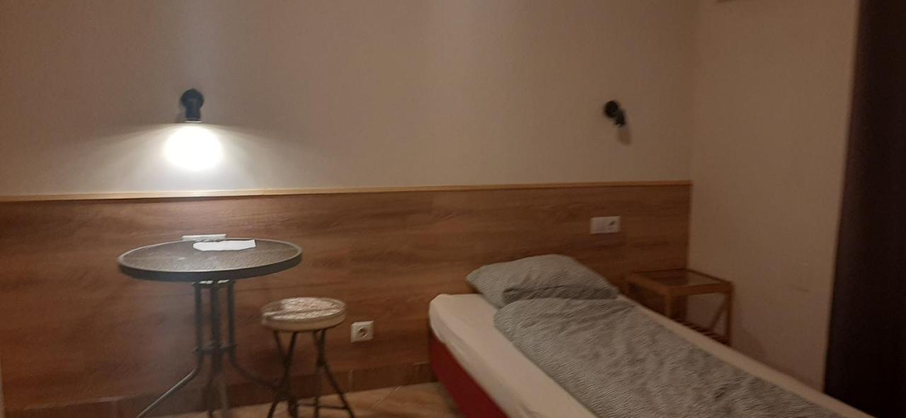 부다페스트 Apartman Vorosmarty 아파트 외부 사진