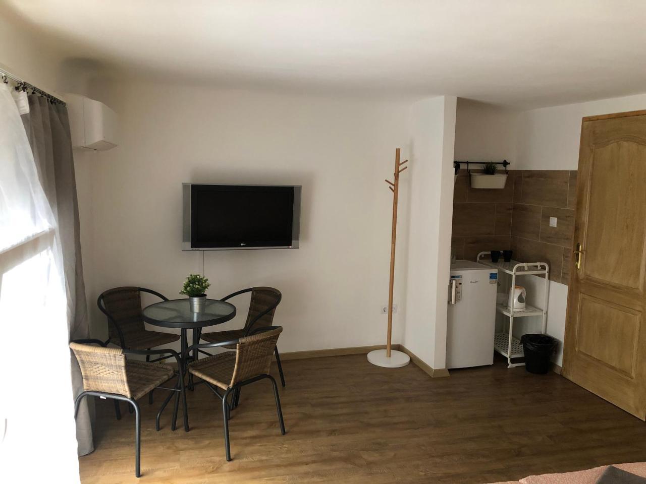 부다페스트 Apartman Vorosmarty 아파트 외부 사진